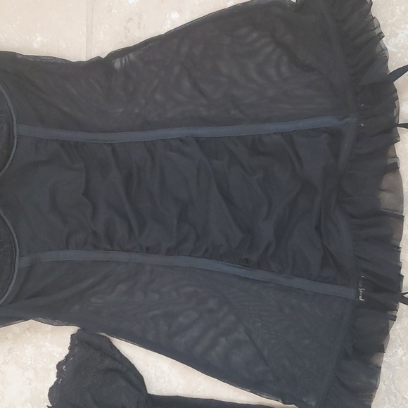 Victoria secret very sexy black lingerie - Picture 3 of 5